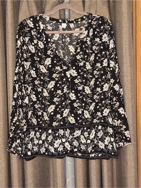 Old Navy Floral Blouse